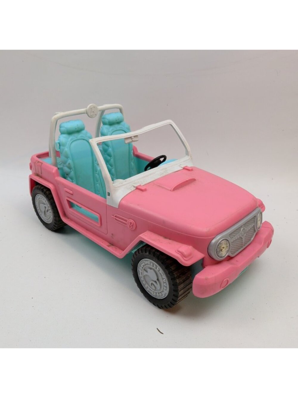 Y2K Barbie Mattel Hot Pink Jeep Beach Cruiser 2012 Beach Party Summer Glam